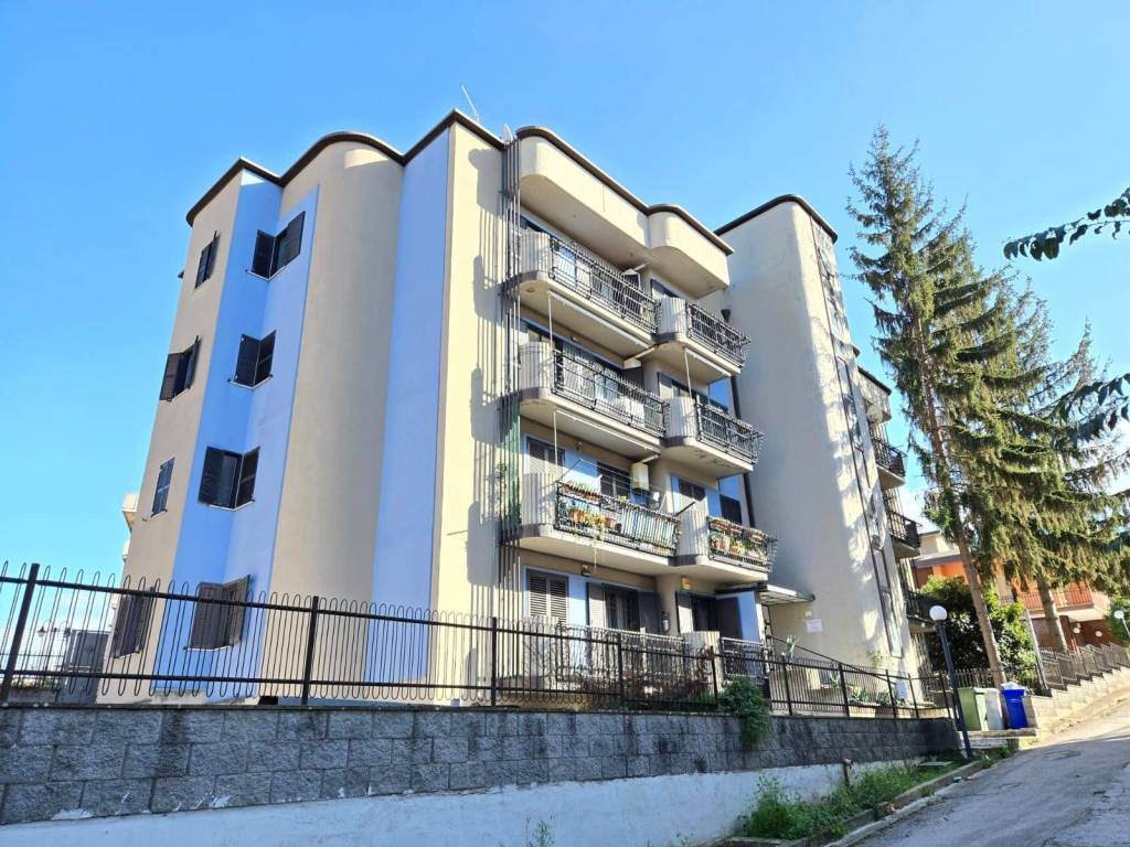 Appartamento a Atripalda in via Guido D'Orso, 1 - Foto 3