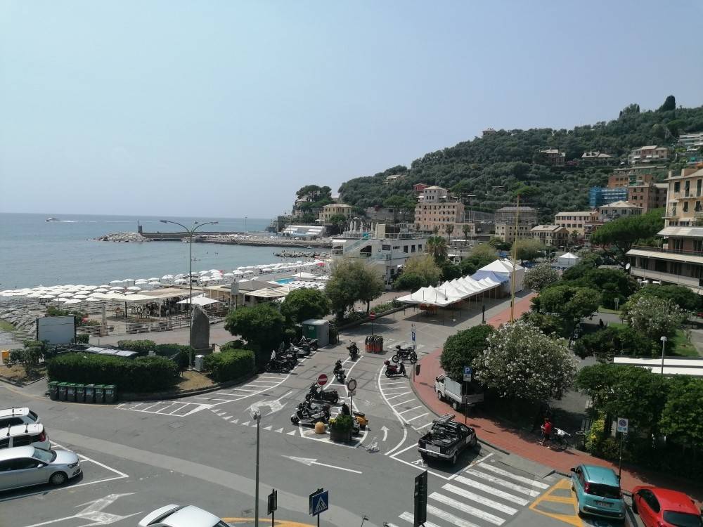 Appartamento a Recco in Lungomare Ammiraglio Bettolo - Foto 2