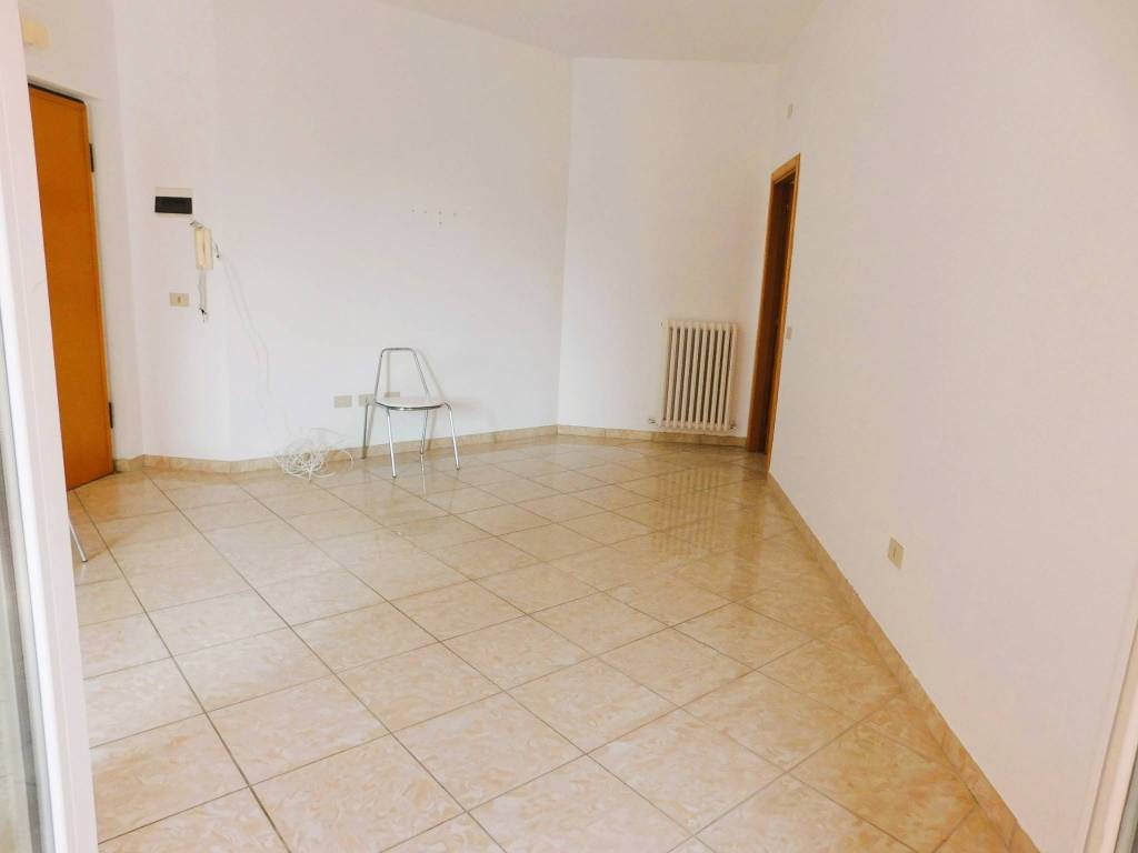 Appartamento a Tortoreto in Via Aldo Moro - Foto 2