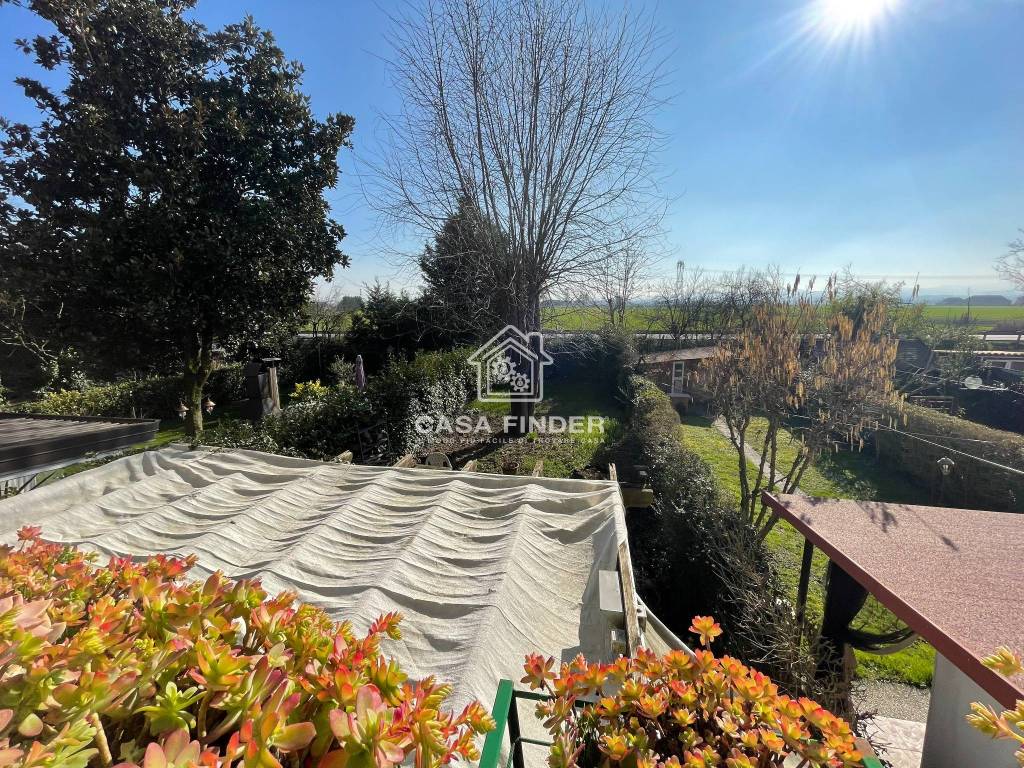 Villetta a schiera a Fontevivo in Via Roma, 38 - Foto 1