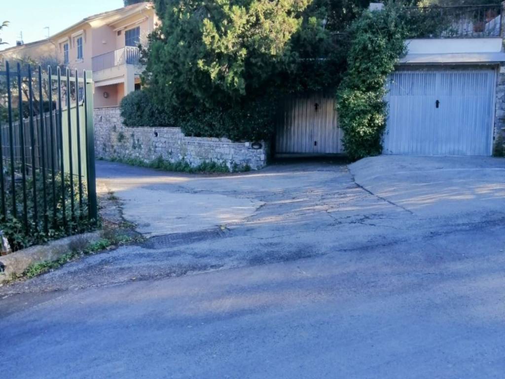 Box / garage a Santa margherita ligure in Via Privata Maddalena Molfino - Foto 3