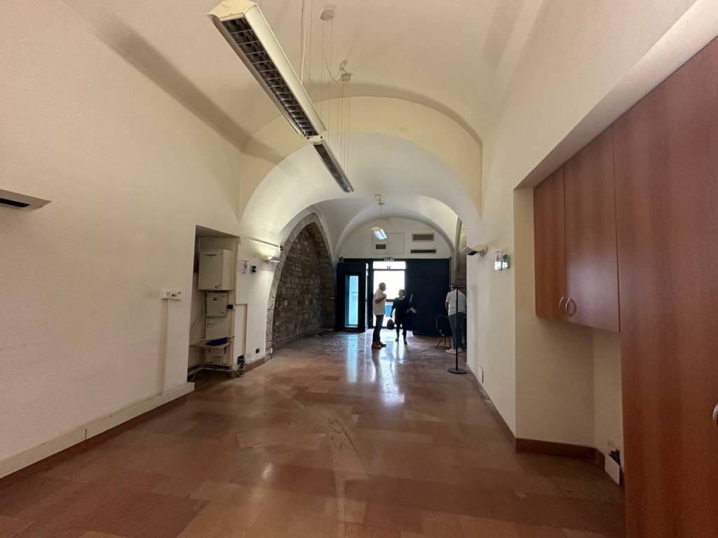 Immobile a Assisi in Piazza del Comune - Foto 2