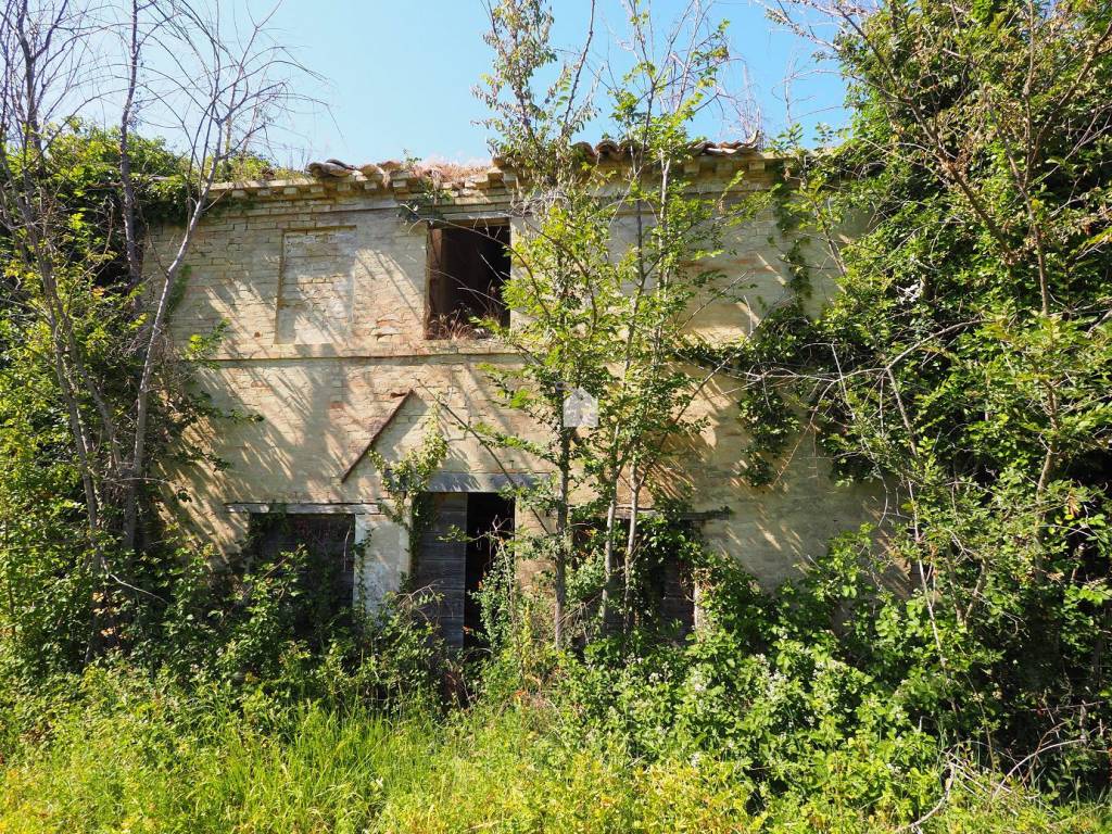 Rustico / casale a Corridonia in Viale Eugenio Niccolai - Foto 2