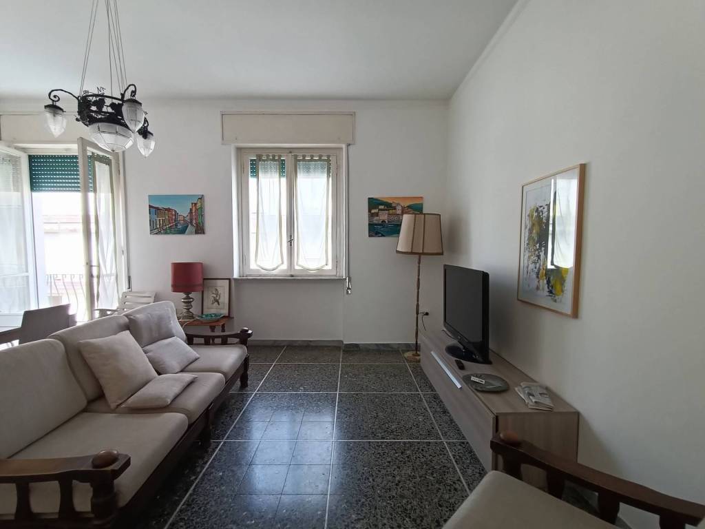 Appartamento a Viareggio in Via Marco Polo, 25 - Foto 4