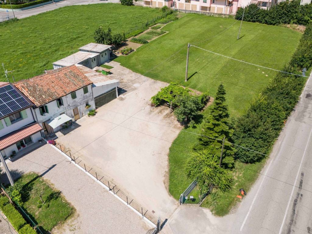 Casa indipendente a Bovolone in Via Bellevere - Foto 2