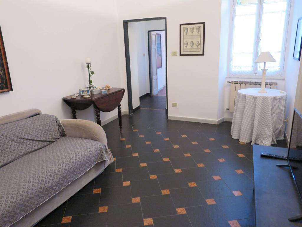 Appartamento a Lerici in Via Camillo Benso di Cavour - Foto 2