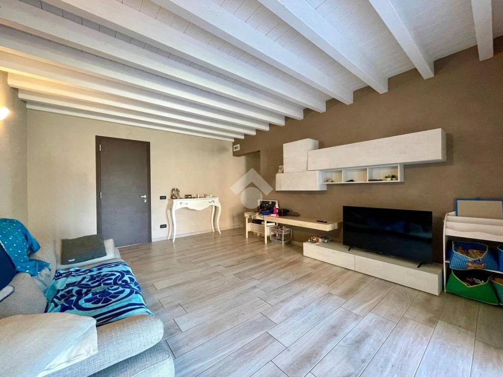 Casa indipendente a Quinzano d'oglio in Via L. Ciocca - Foto 5