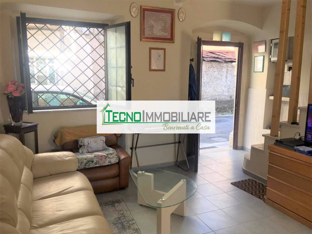 Casa indipendente a Pontecorvo in Via La Mola - Foto 5