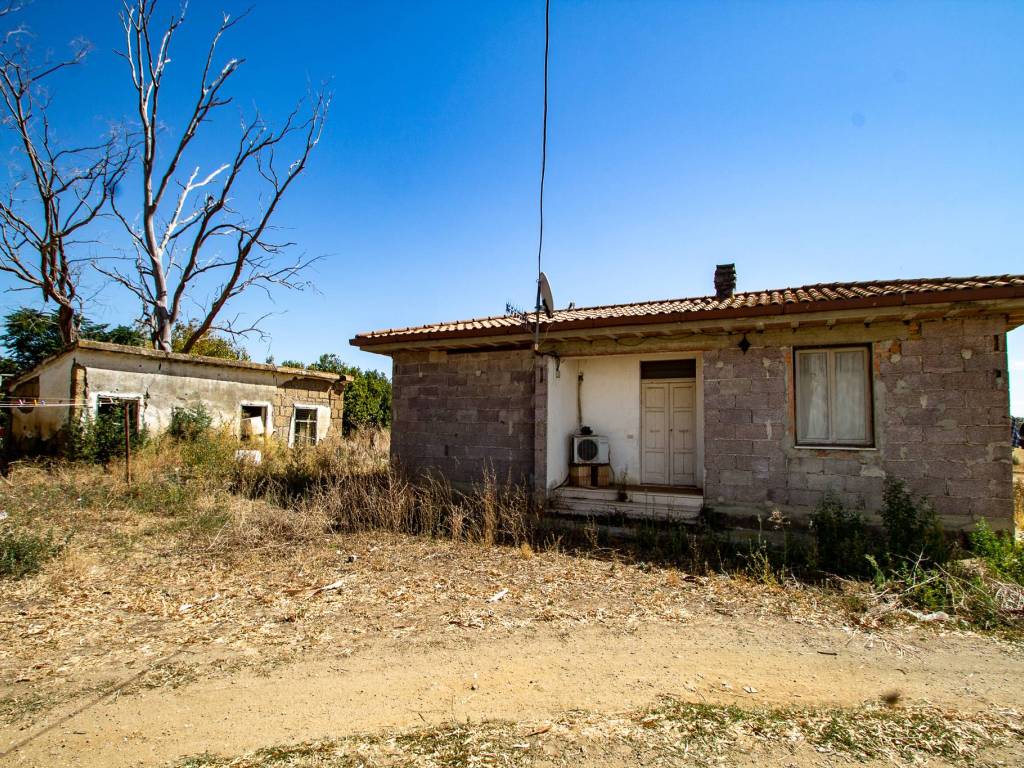 Rustico / casale a Montalto di castro in Strada Provinciale Pescia Romana - Foto 5