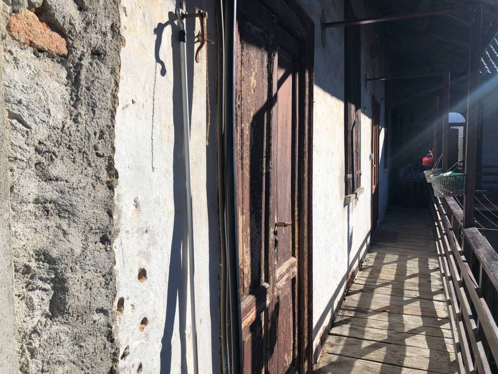Rustico / casale a Carnago in via Mazzini Giuseppe, 1 - Foto 2
