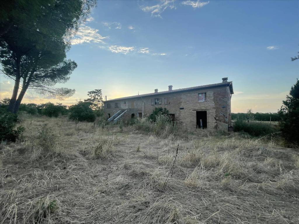 Rustico / casale a Castiglione del lago in Via Paganico, 68 - Foto 2