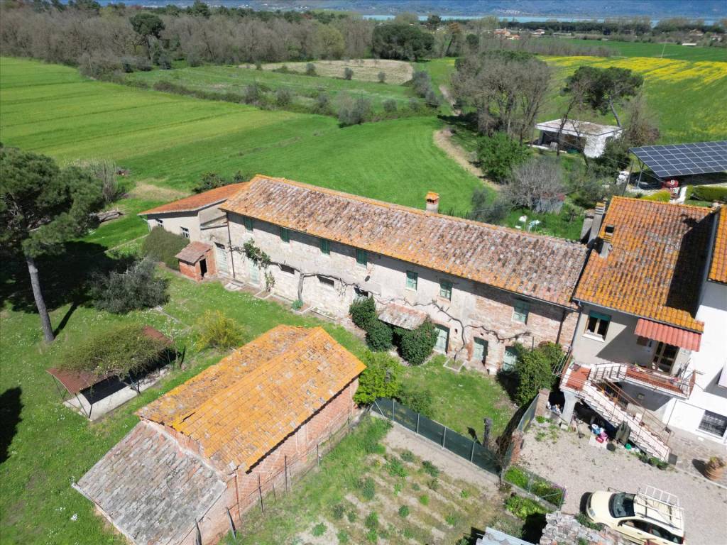 Villa a Castiglione del lago in Indirizzo non valido. - Foto 4