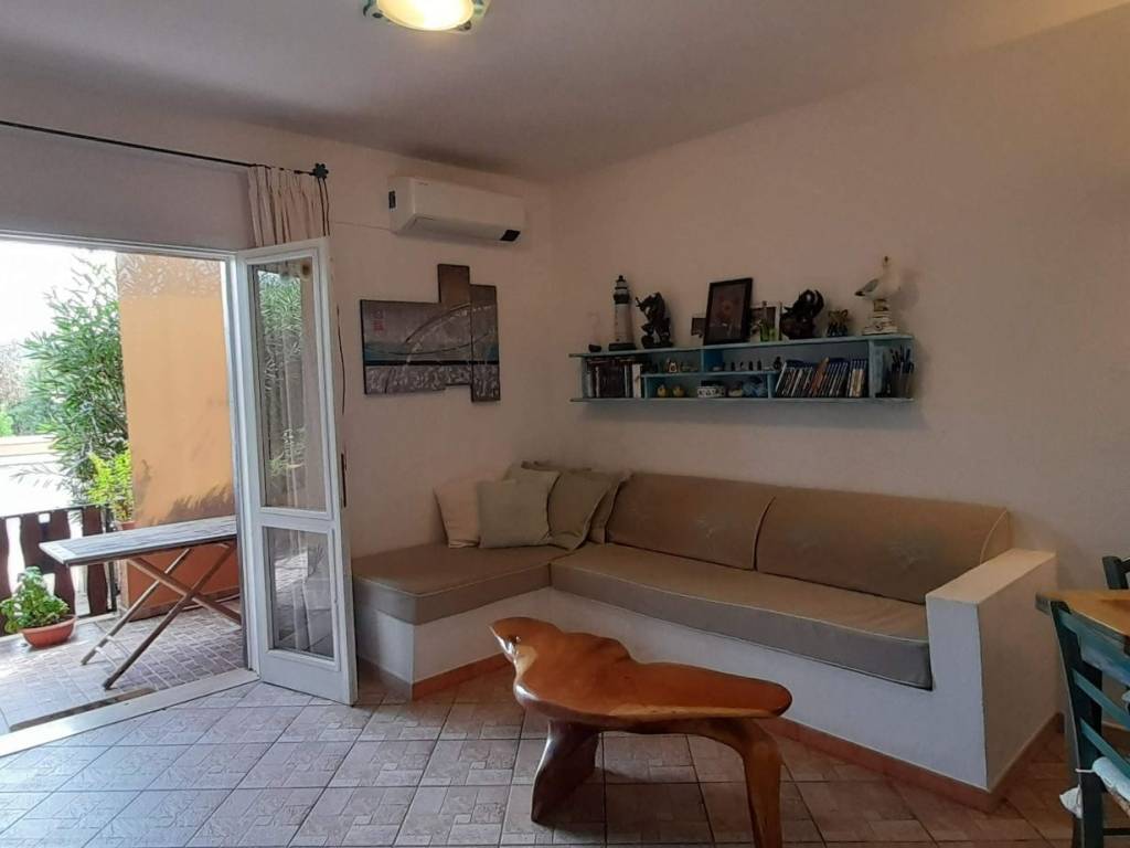 Appartamento a Arzachena in Via Nazionale - Foto 2