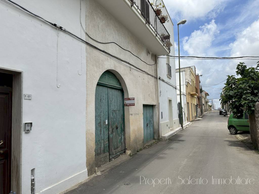 Palazzo / stabile a Ugento in Via Raheli, 51 - Foto 2