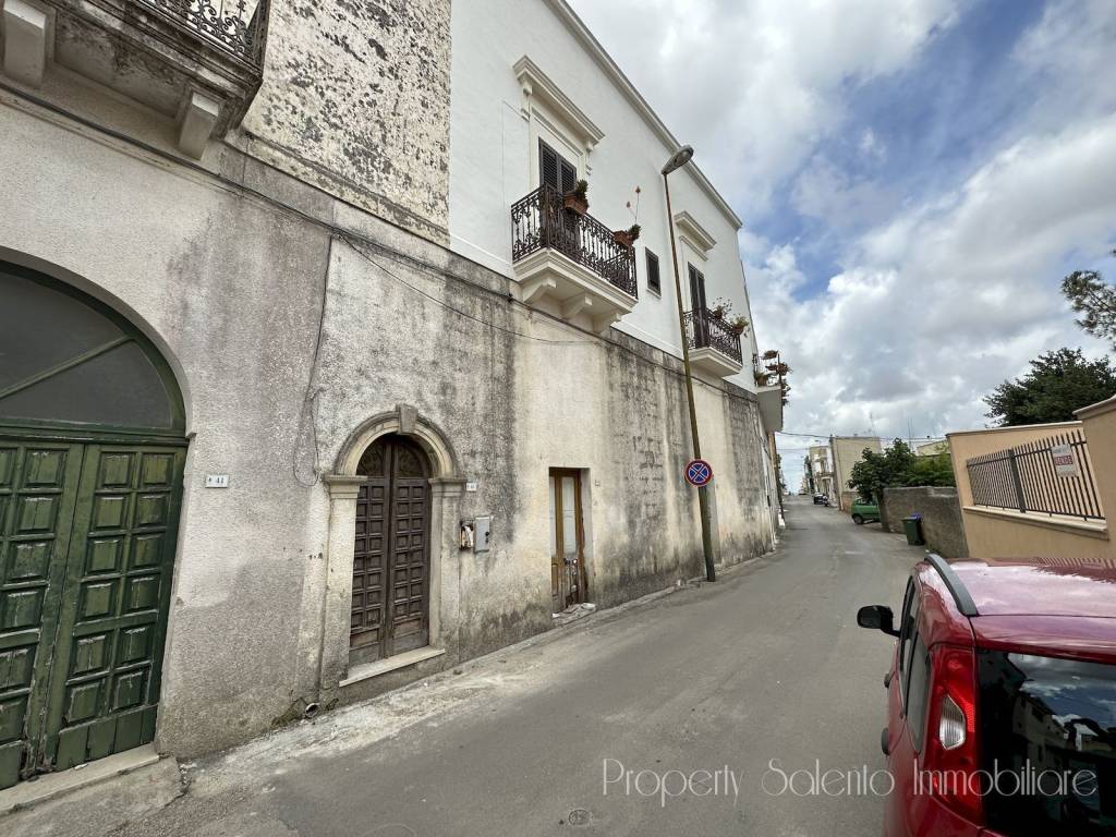 Palazzo / stabile a Ugento in Via Raheli, 51 - Foto 5