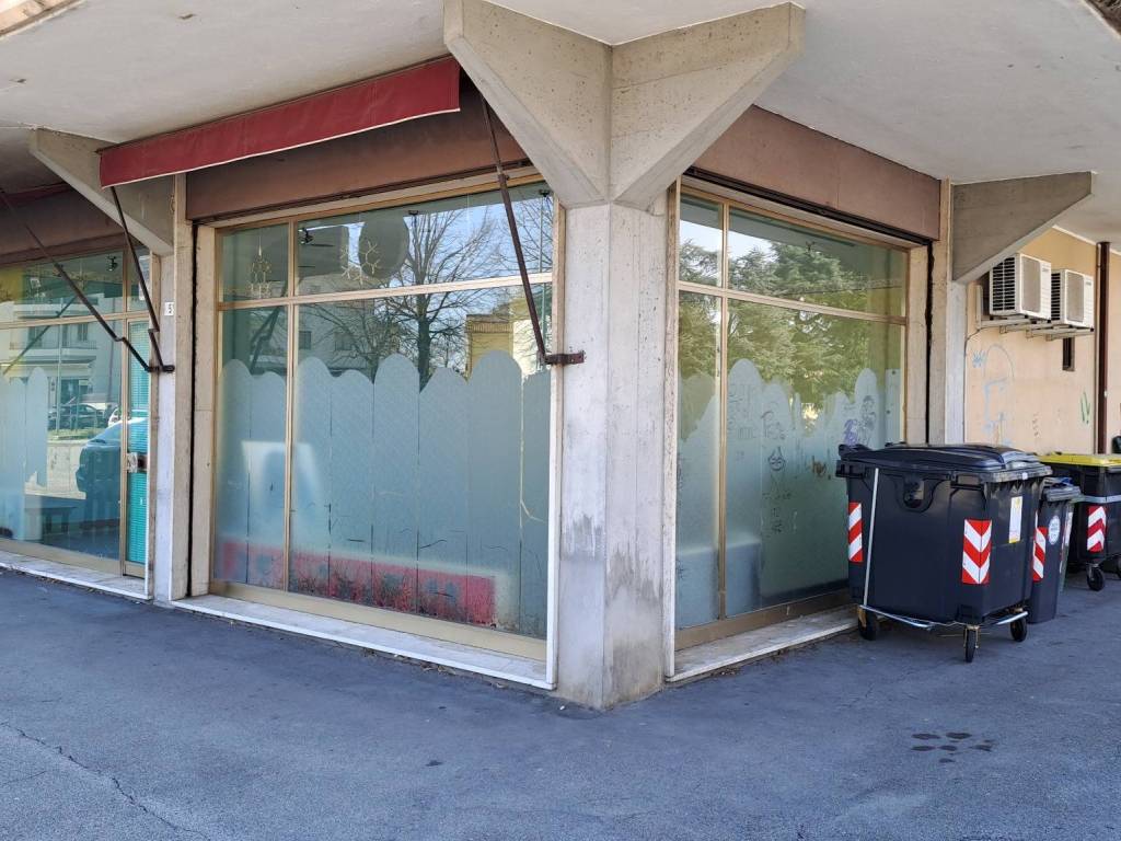 Immobile a Selvazzano dentro in Piazza Vittorio Veneto, 4 - Foto 2