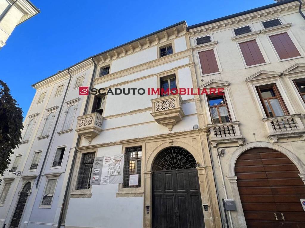 Attico / mansarda a Vicenza in Contra' Pasini, 24 - Foto 3
