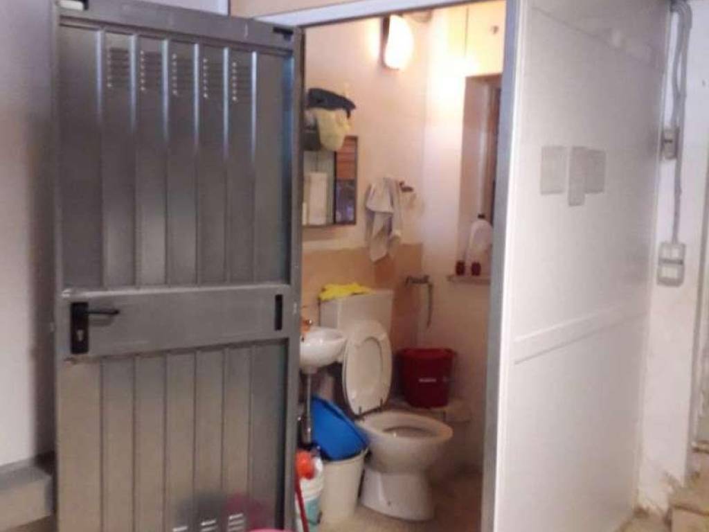Box / garage a Bisceglie in via Bovio 10 - Foto 2