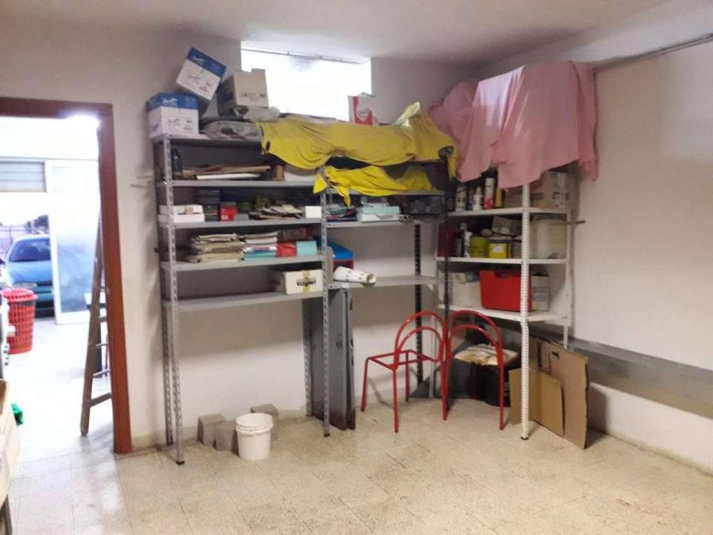 Box / garage a Bisceglie in via Bovio 10 - Foto 3