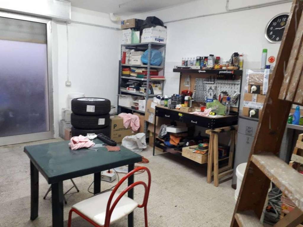 Box / garage a Bisceglie in via Bovio 10 - Foto 4