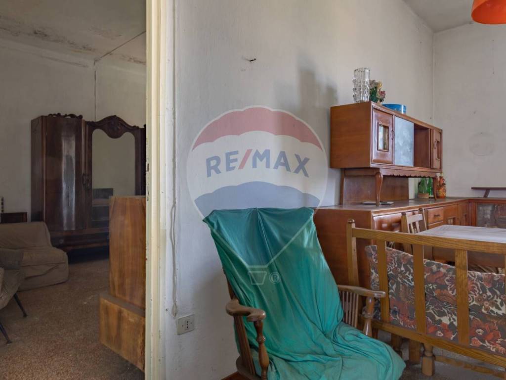 Casa indipendente a Borgomanero in Via Franzi, 57 - Foto 4