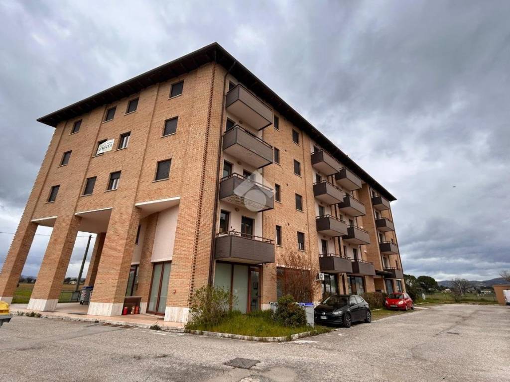 Appartamento a Perugia in Via dei Contadini - Foto 3