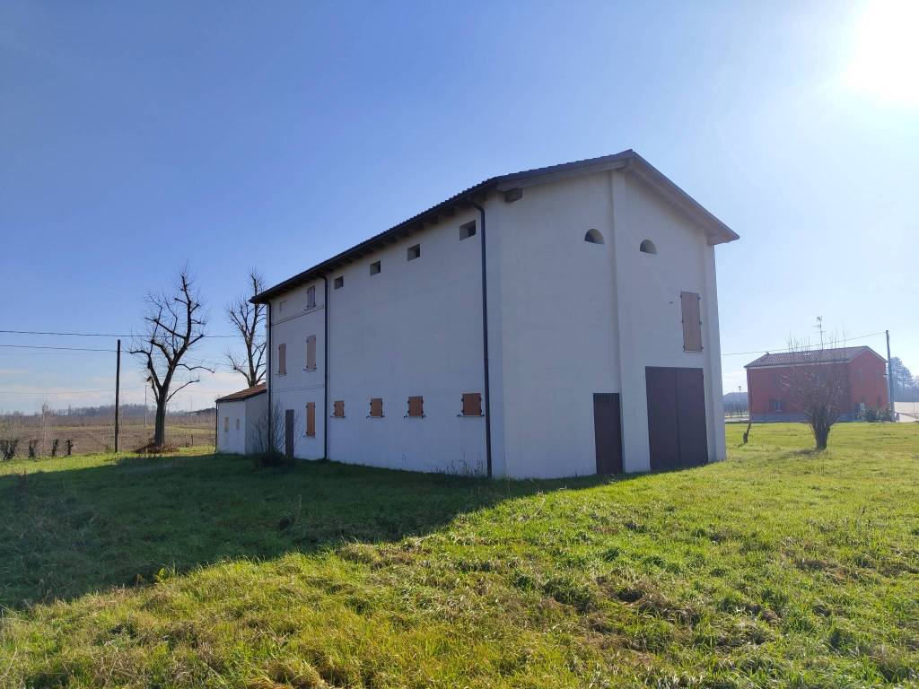 Rustico / casale a Cavezzo in Via Casare, 3 - Foto 4