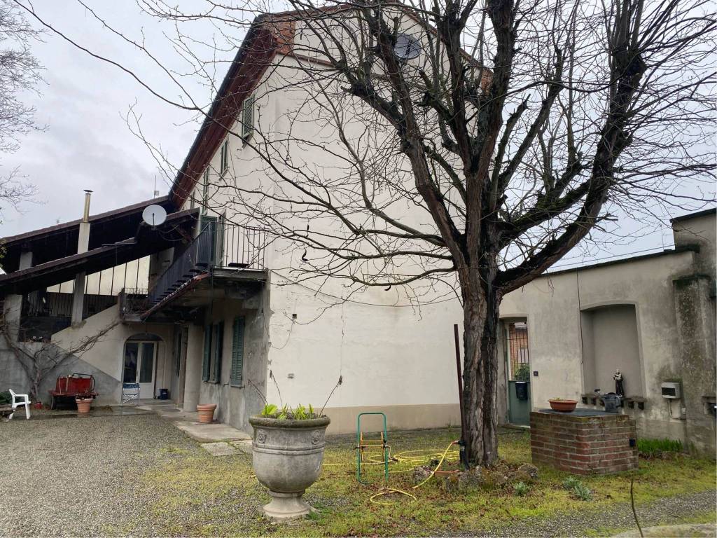 Rustico / casale a Fubine monferrato in Regione Fugassa - Foto 2