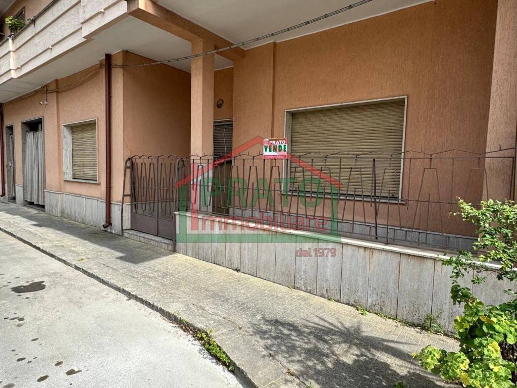 Appartamento a Campi salentina in Via Piemonte, 4 - Foto 3
