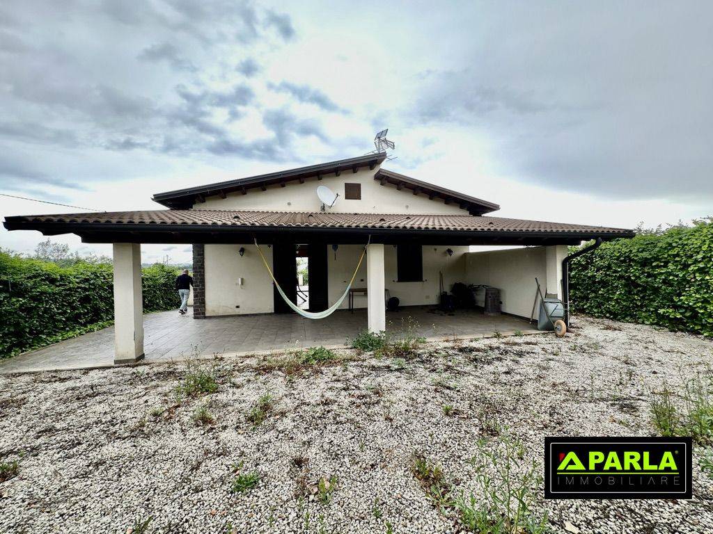 Villa a Canicattì in Contrada Don Ottavio - Foto 3