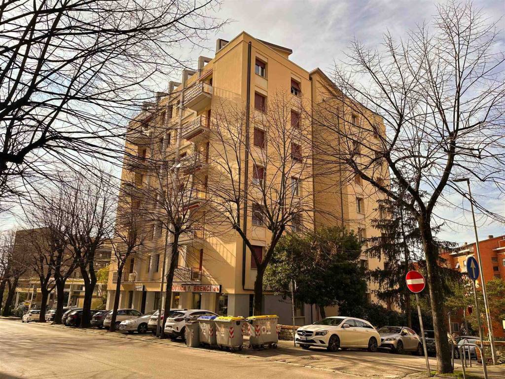 Appartamento a Perugia in Via XX Settembre, 43 - Foto 2