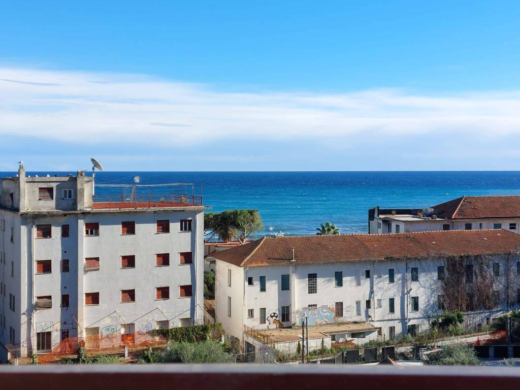 Appartamento a Diano marina in Via Aurelia, 7 - Foto 2