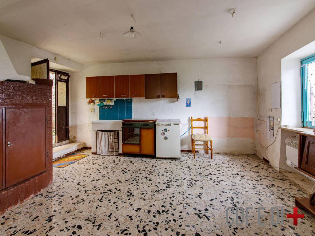 Appartamento a Longone sabino in Via Roma, 34 - Foto 3