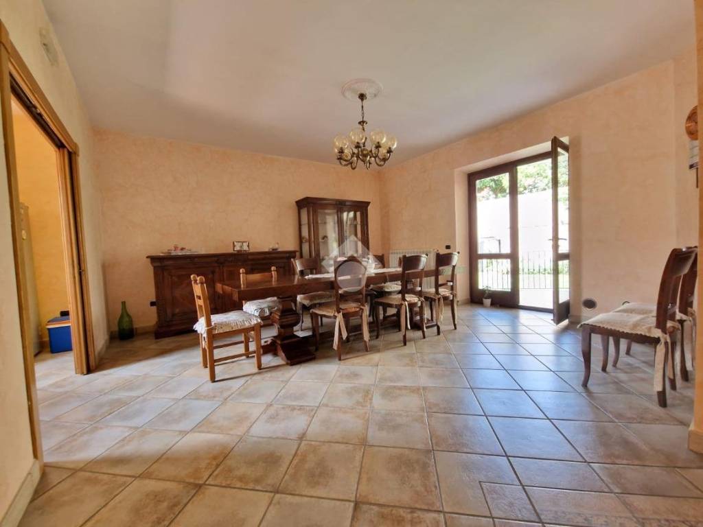 Appartamento a Sant'agata de' goti in Via pennino - Foto 2