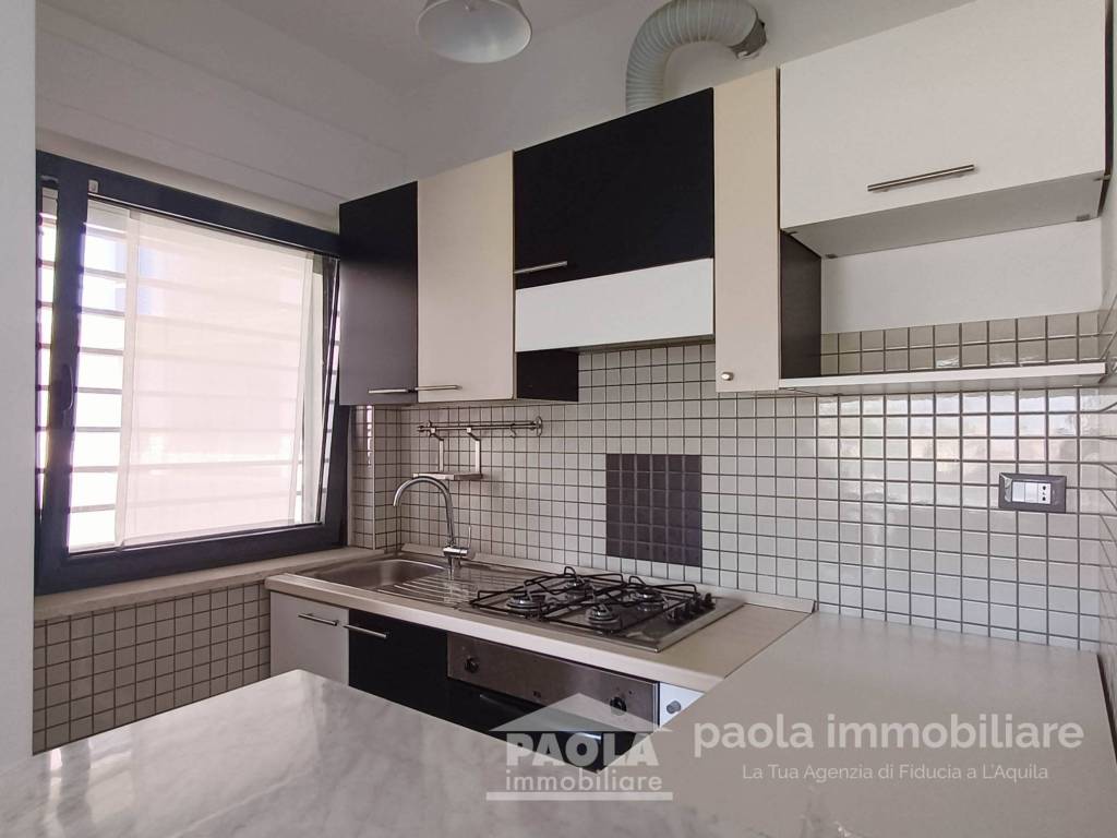 Appartamento a L'aquila in Via Tito Pellicciotti - Foto 4