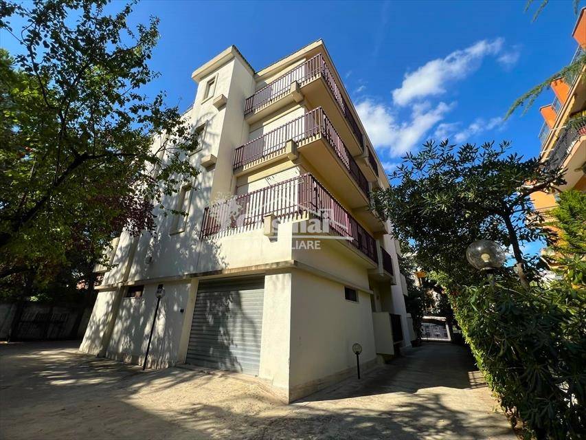 Appartamento a Andria in Via Andrea Mantegna - Foto 2