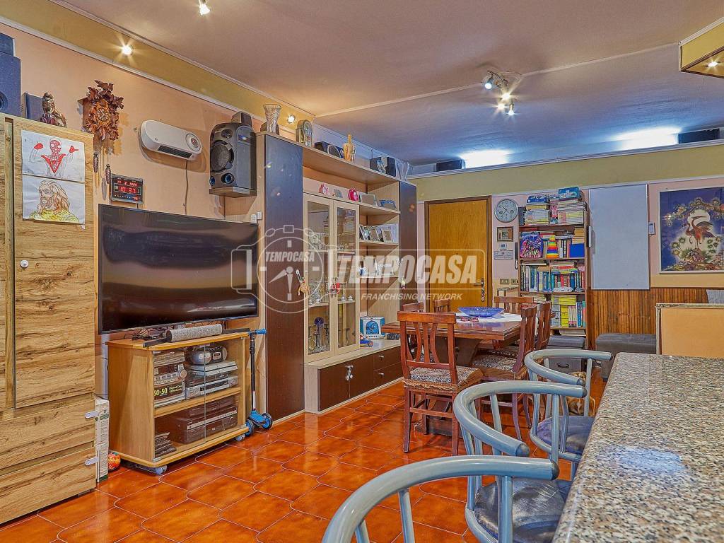 Appartamento a Induno olona in Via Maria Croci, 1 - Foto 3