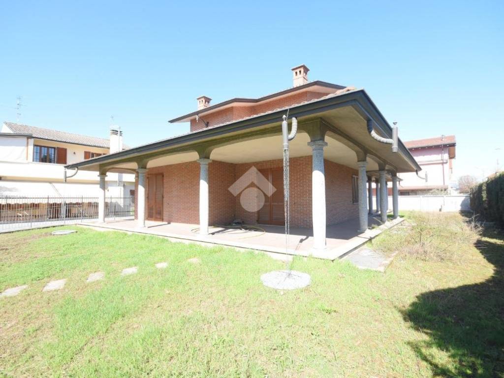 Villa a Seveso in Via Arno, 16 - Foto 3