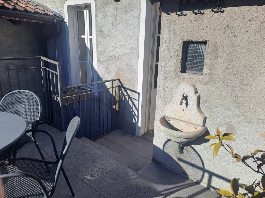 Appartamento a Domaso in Via Giuseppe Garibaldi, 37 - Foto 3