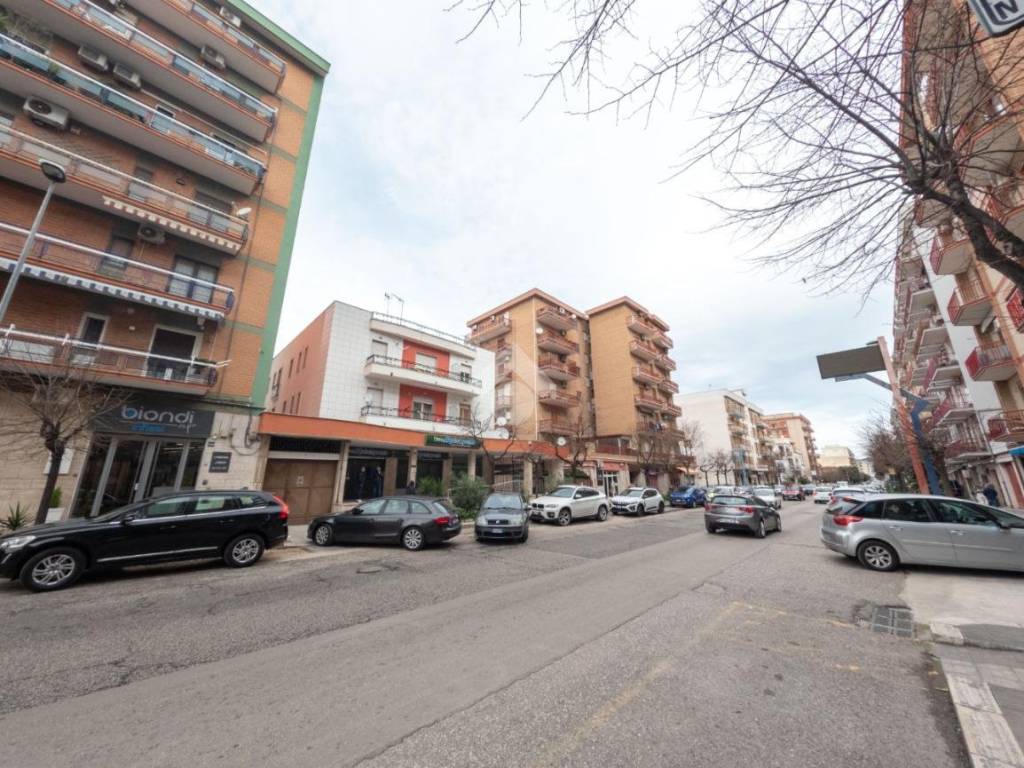 Box / garage a Manfredonia in Via Santa Tecchia, 9 - Foto 2