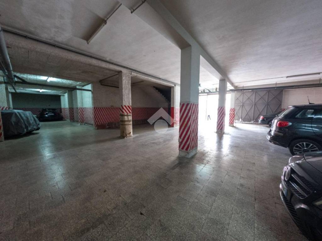Box / garage a Manfredonia in Via Santa Tecchia, 9 - Foto 3