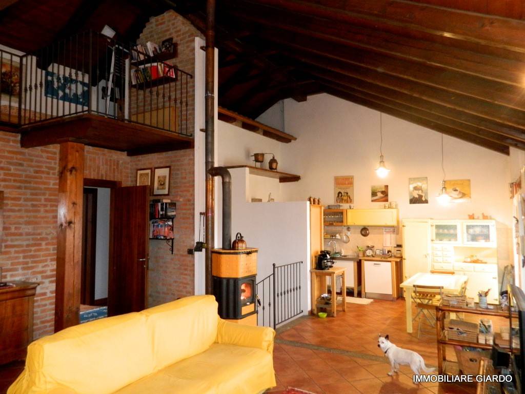 Casa indipendente a Buttigliera d'asti in Via Serra, 76 - Foto 4