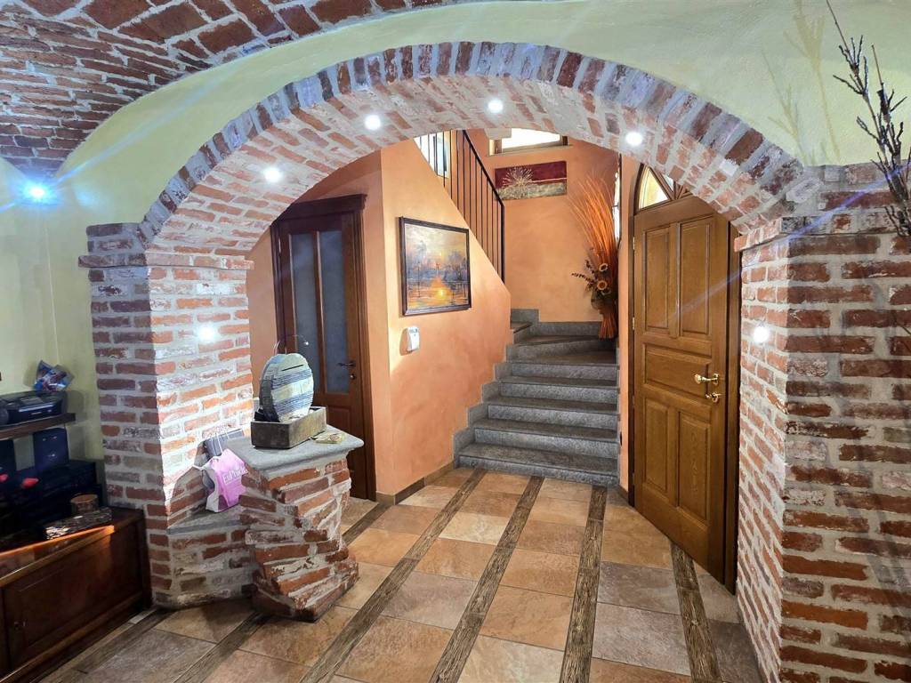 Villa a Bra in Via Umberto I, 39 - Foto 5