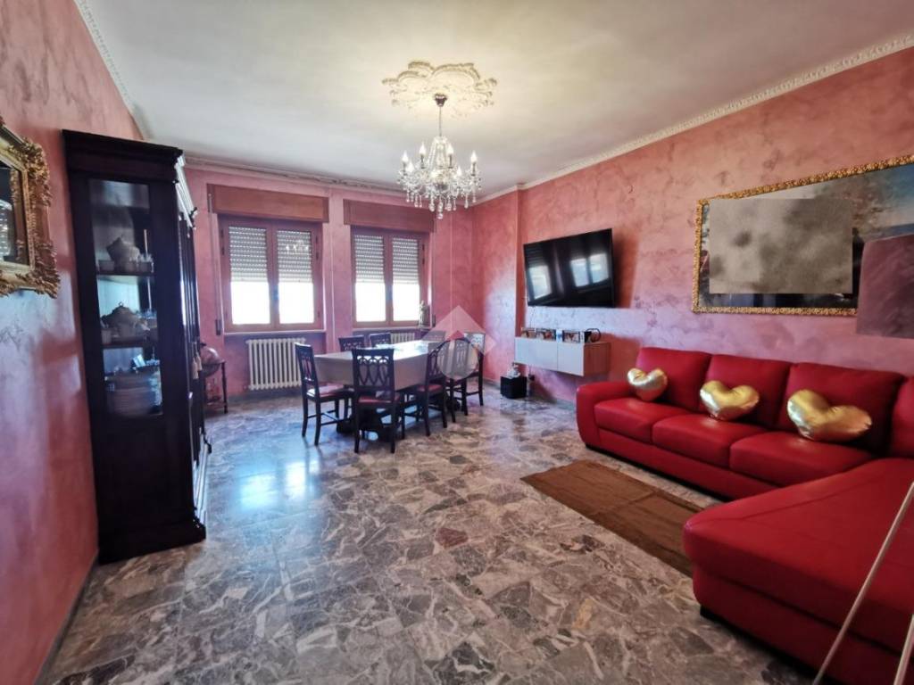 Appartamento a Torremaggiore in Via g - Foto 3