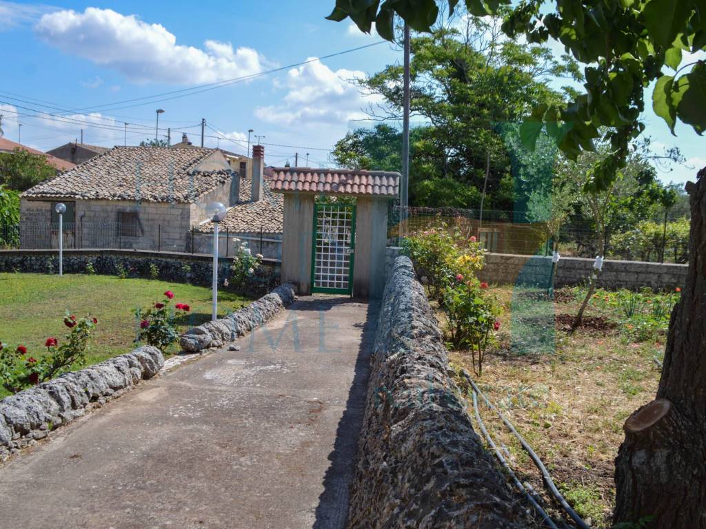 Villa a Noto in Via Tommaso Fazello - Foto 5