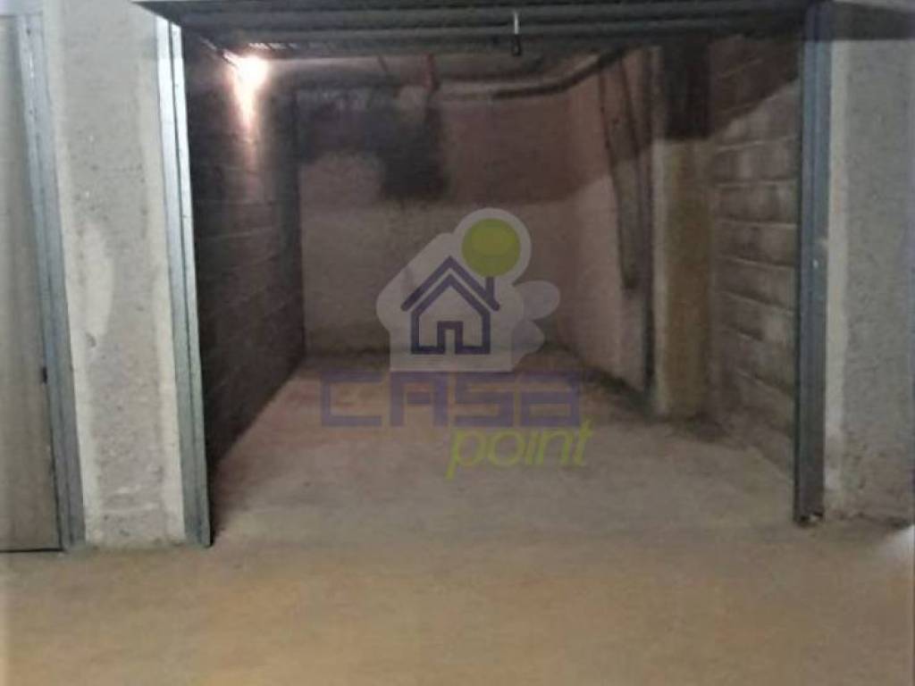 Box / garage a Casalpusterlengo in Via Enrico Fermi, 10 - Foto 4