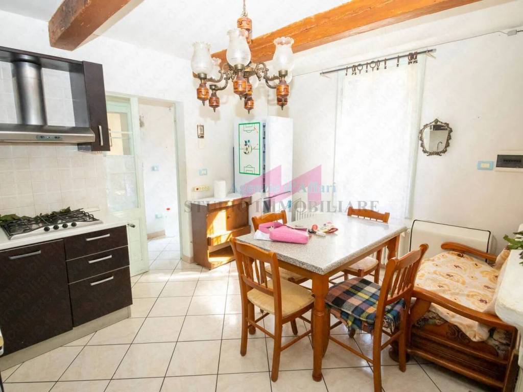 Appartamento a Ceneselli in Piazza Guglielmo Marconi, 407 - Foto 4