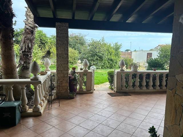 Villa a Lecce in Via Narciso di Mare - Foto 5