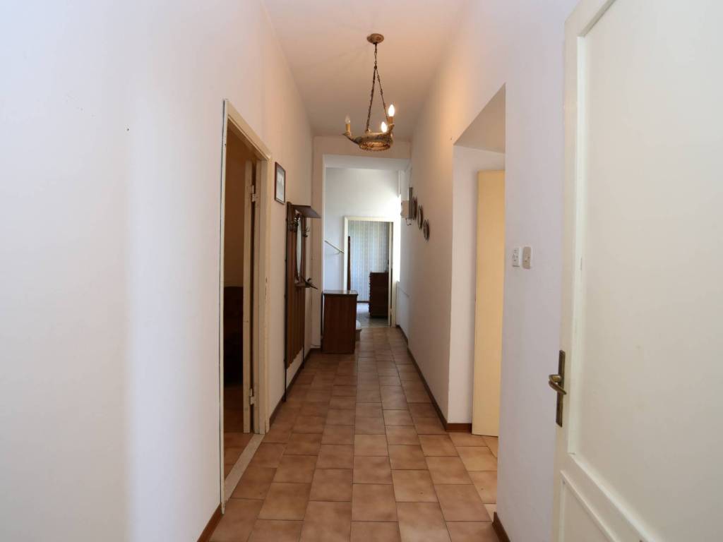 Casa indipendente a Gubbio in Via della Croce - Foto 5