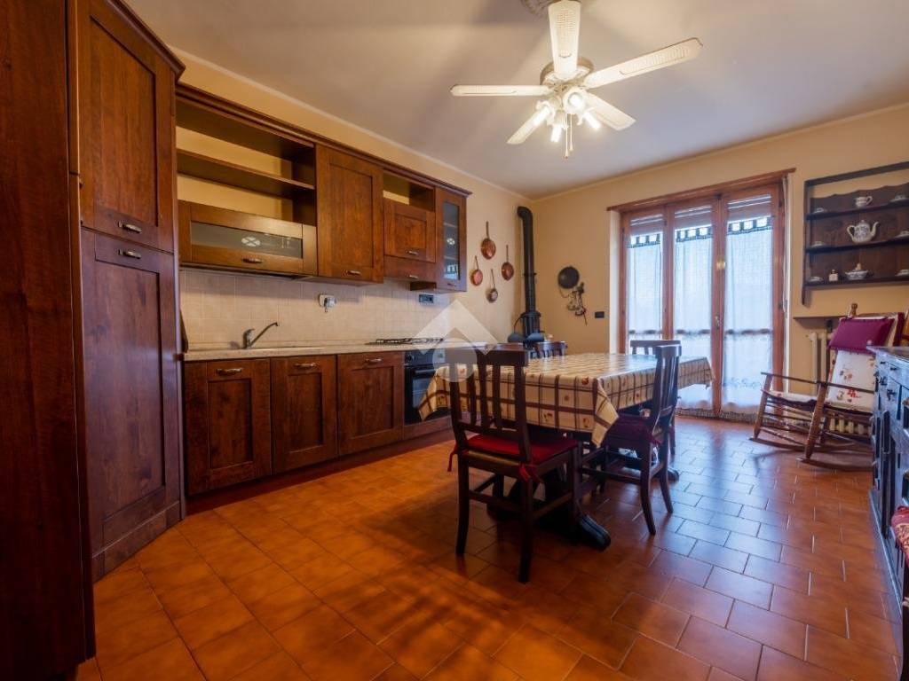 Appartamento a Revello in Via Servour, 6 - Foto 4